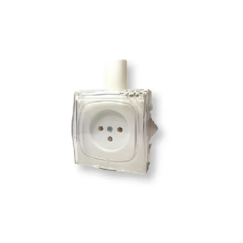 שקע כח P-1 YARDEN דרגת אטימות IP20 בצבע לבן מתח/זרם 230V/16A FETAYA