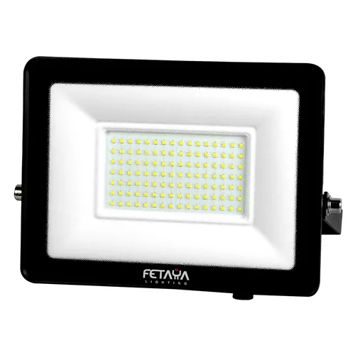 פנס הצפה בצבע שחור מדגם 100W SUPER SKINNY אור קר FETAYA