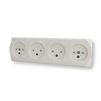 שקע YARDEN PG-4 נמוך עם תריס בטחון בצבע לבן מתח/זרם 230V/16A FETAYA